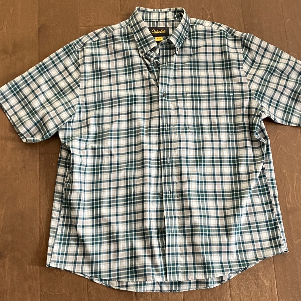 Cabela's Men's teal and White Plaid Button Down Shirt
